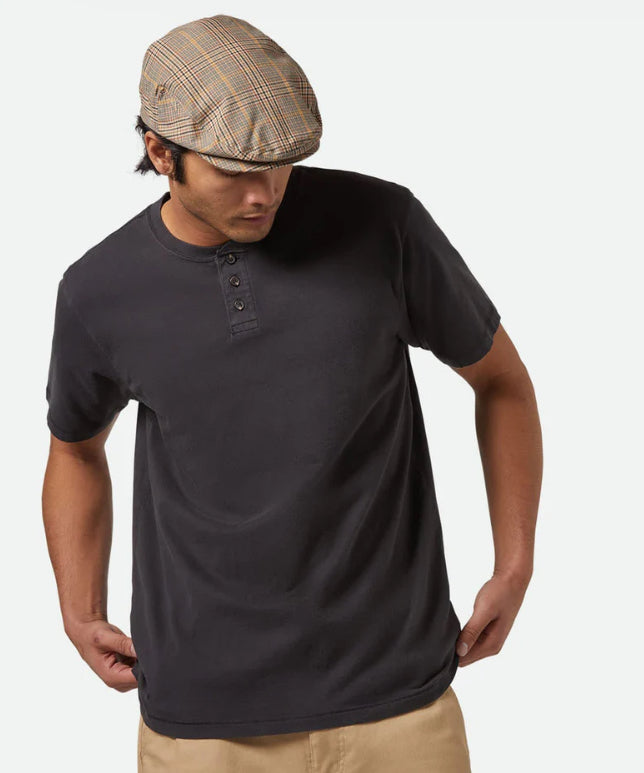 BRIXTON - Vintage Reserve Henley in Washed Black