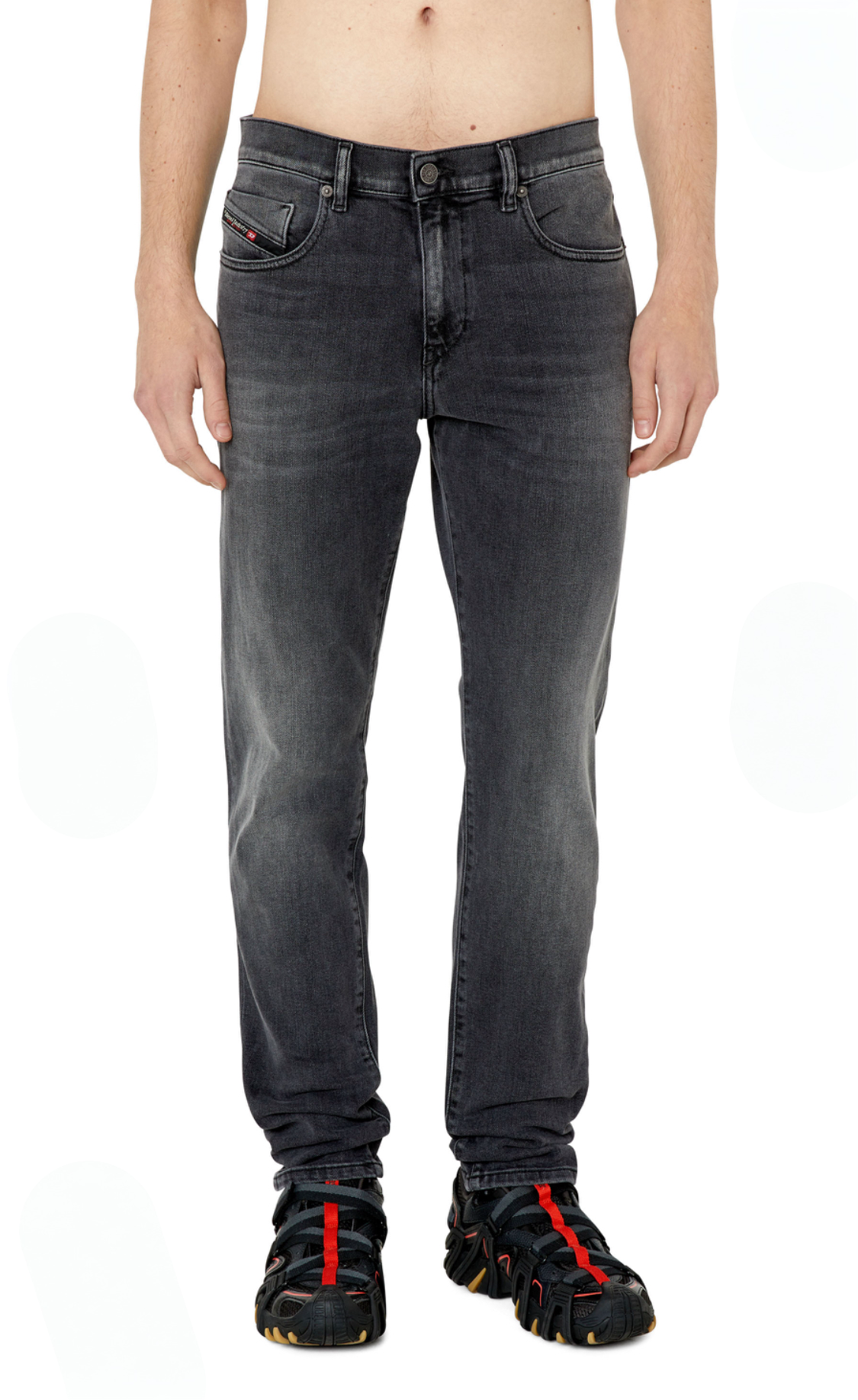 DIESEL - 2019 D-Strukt in Black 09E94