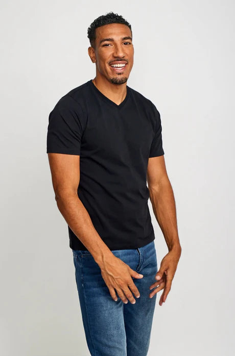EASY MONDAYS - V Neck T-Shirt - Black