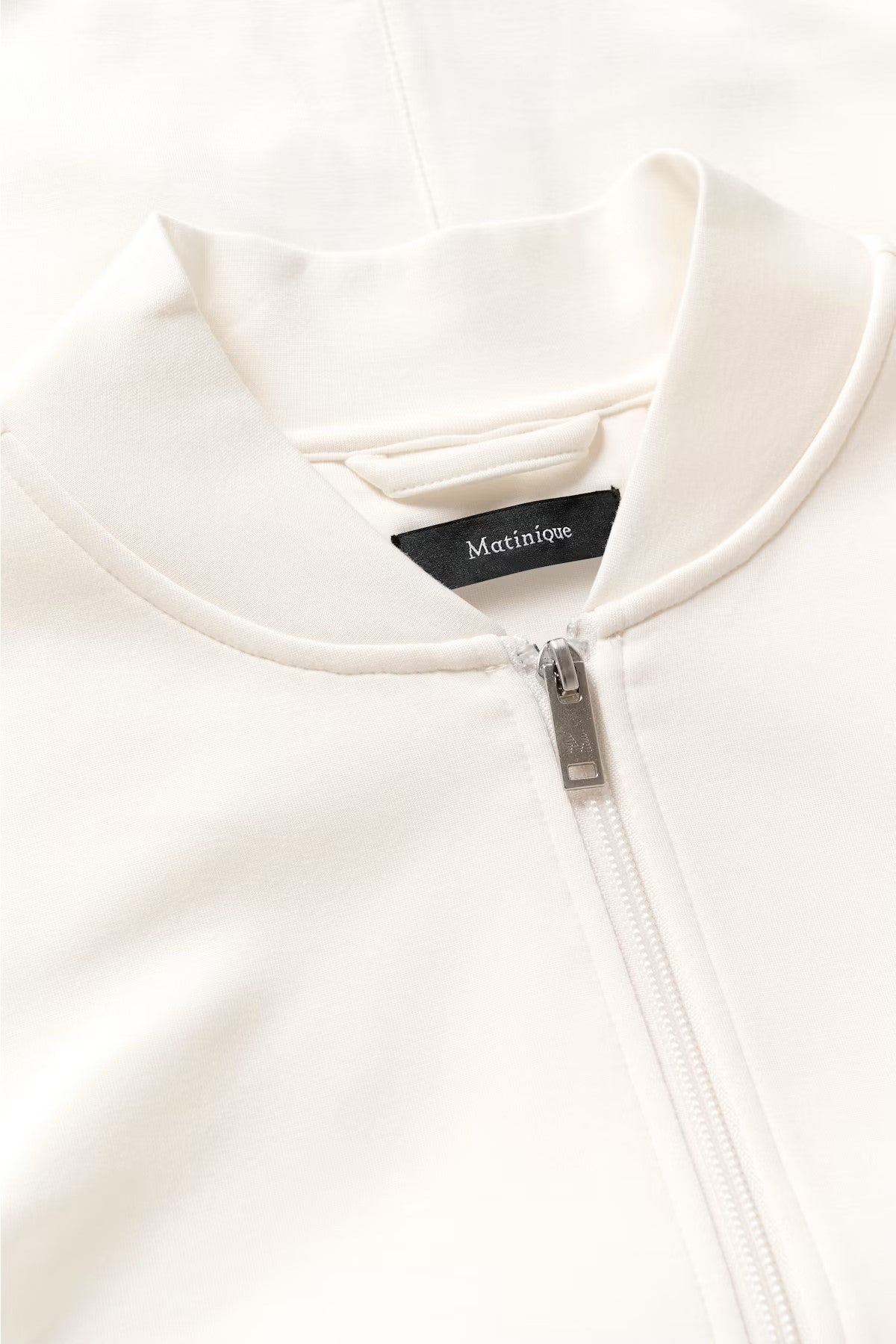 MATINIQUE - Callum Zipper in Off White