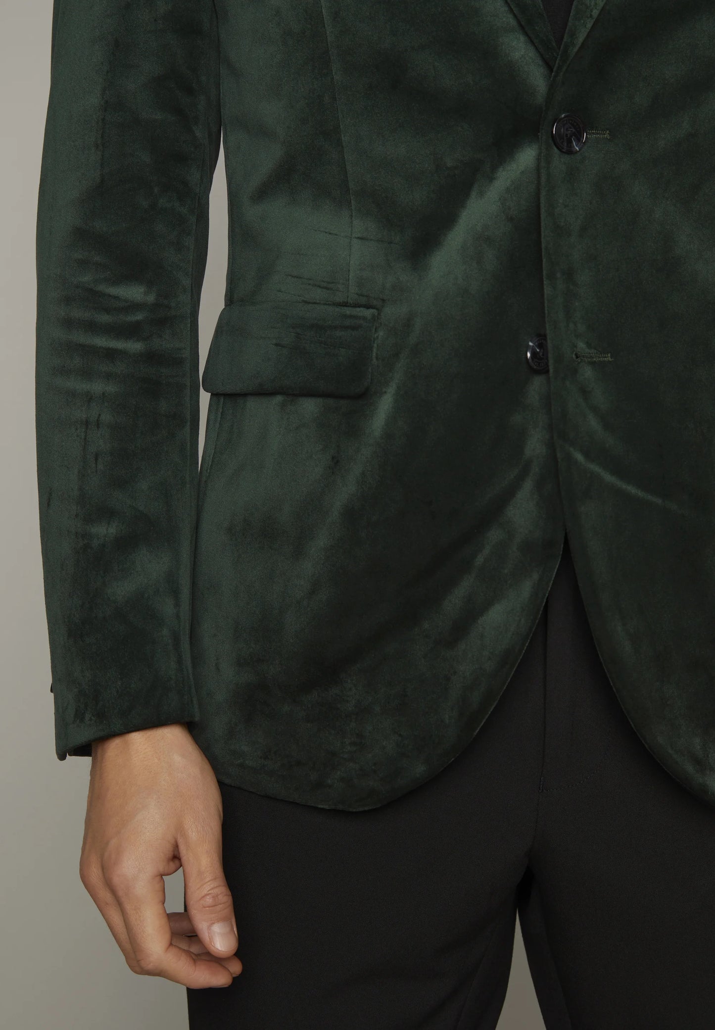 MATINIQUE - George F Velvet Blazer in Scarab