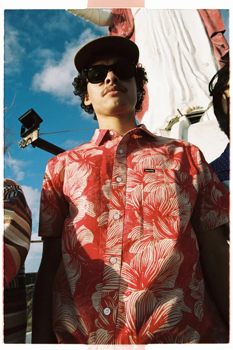 BRIXTON - Charter Print Short Sleeve Shirt in Casa Red/Oatmilk Floral