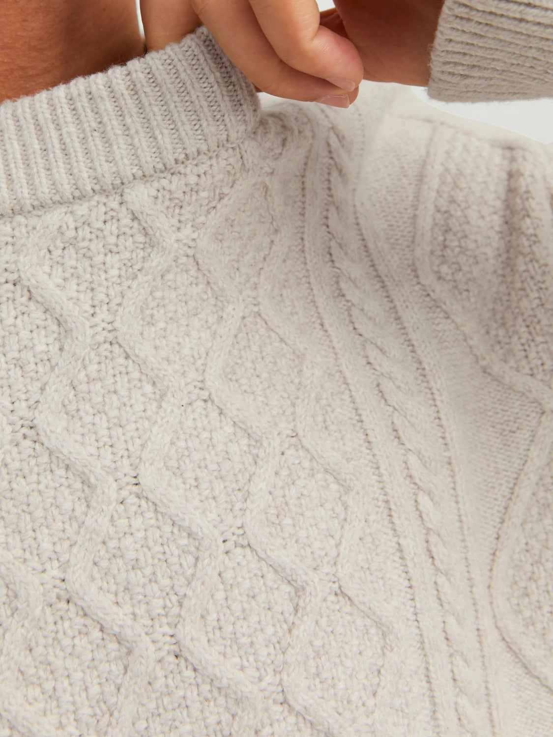 JACK & JONES - Villeray Cable Knit Crew Neck Sweater