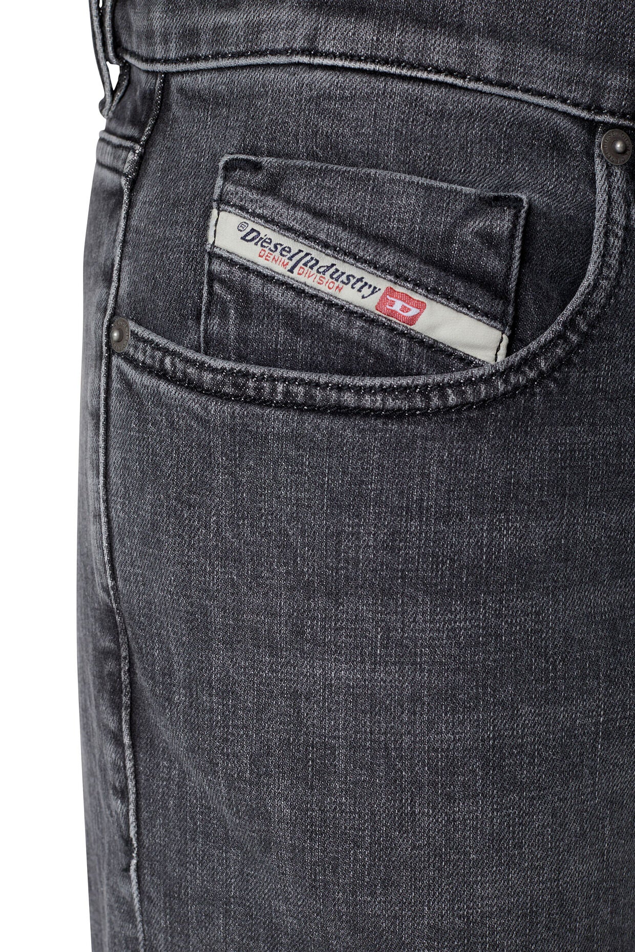 DIESEL - D-Strukt 09C47 Slim Jeans