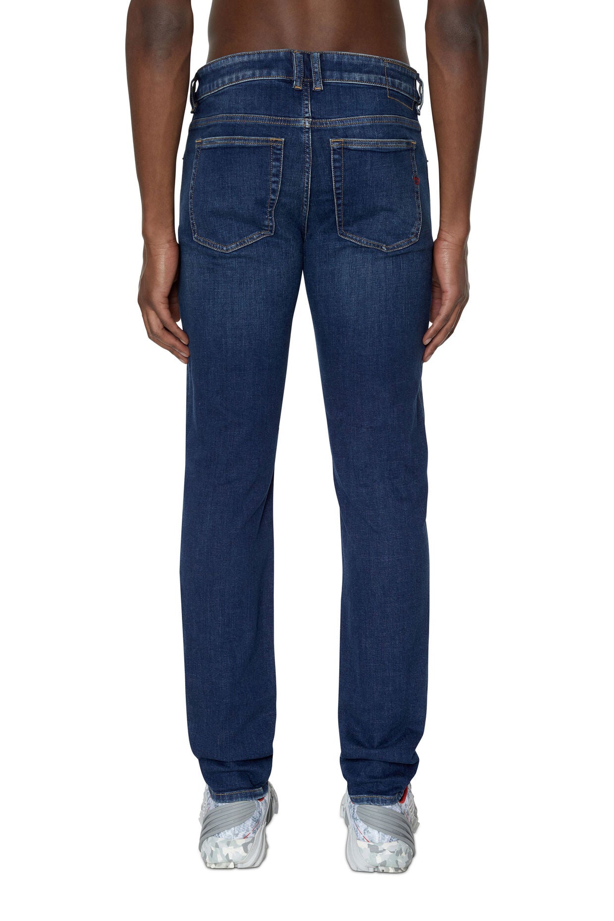 DIESEL - 1979 Sleenker 09D43 Skinny Jeans