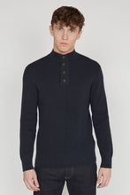 Load image into Gallery viewer, MATINIQUE - Madson Heritage Pullover
