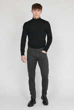 Load image into Gallery viewer, MATINIQUE - Pete Pants - Black Oyster
