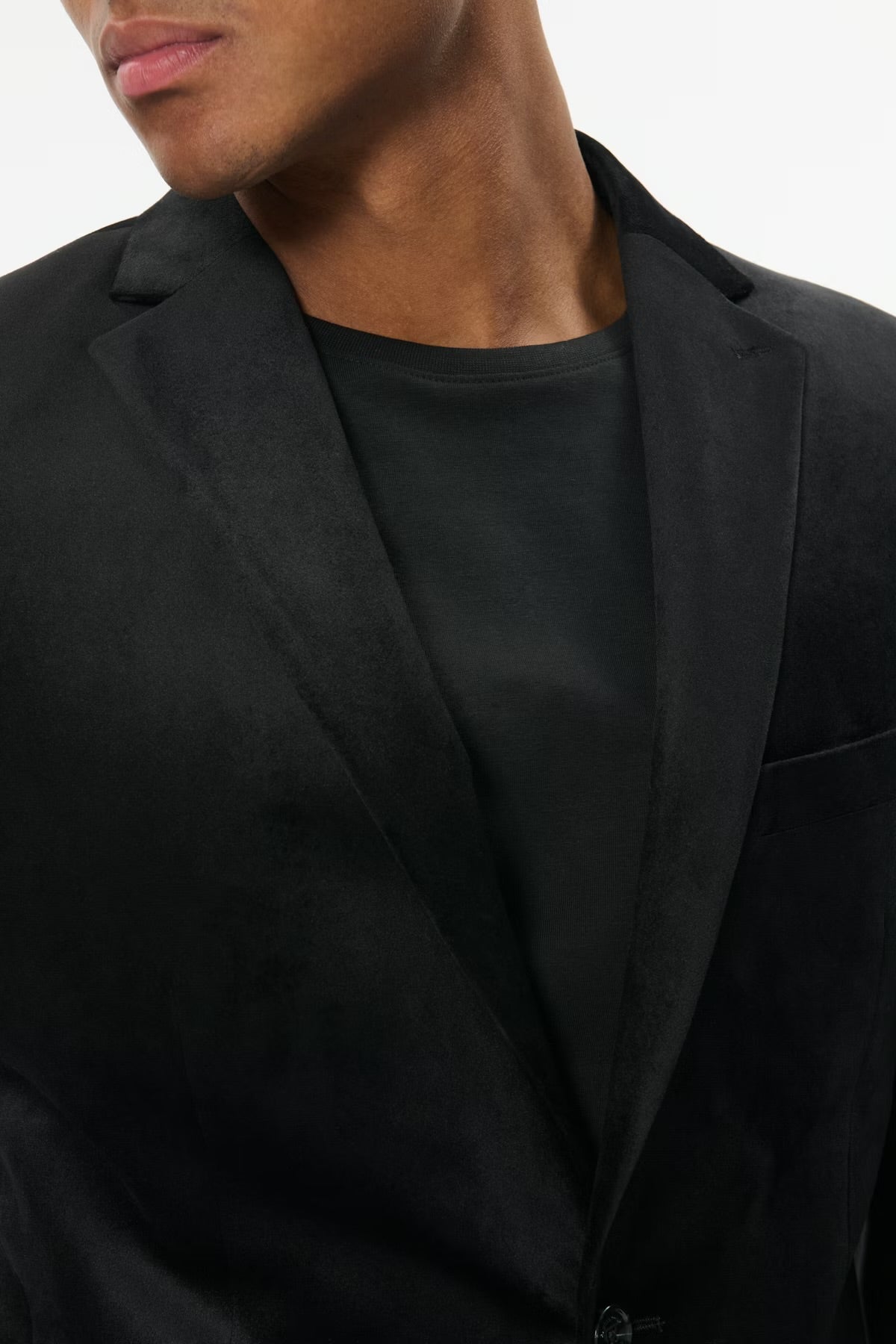 MATINIQUE - George Velvet Blazer in Black