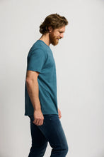 Load image into Gallery viewer, EASY MONDAYS - Slub Cotton Pocket Tee in Vintage Navy
