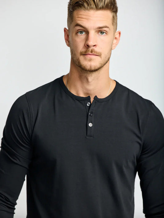 EASY MONDAYS - LS Henley Tee in Black