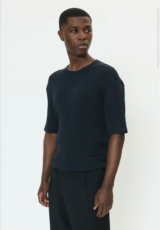 MATINIQUE - Trivolt Knit T-Shirt in Dark Navy