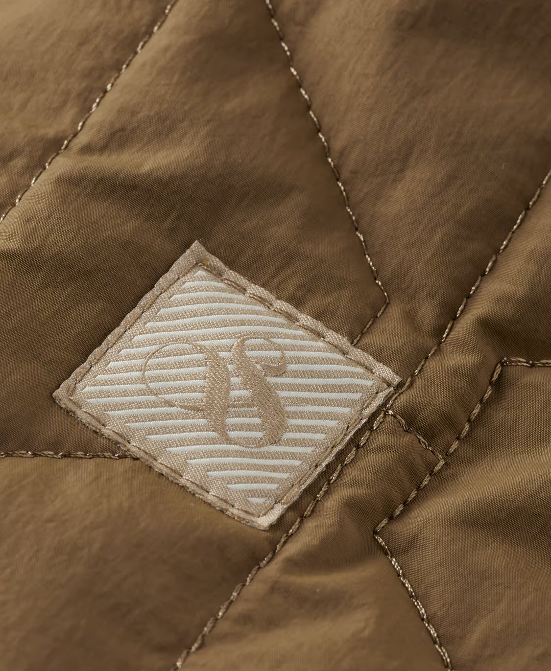 SCOTCH & SODA - Geometric Quilted Coat in Golden Brown