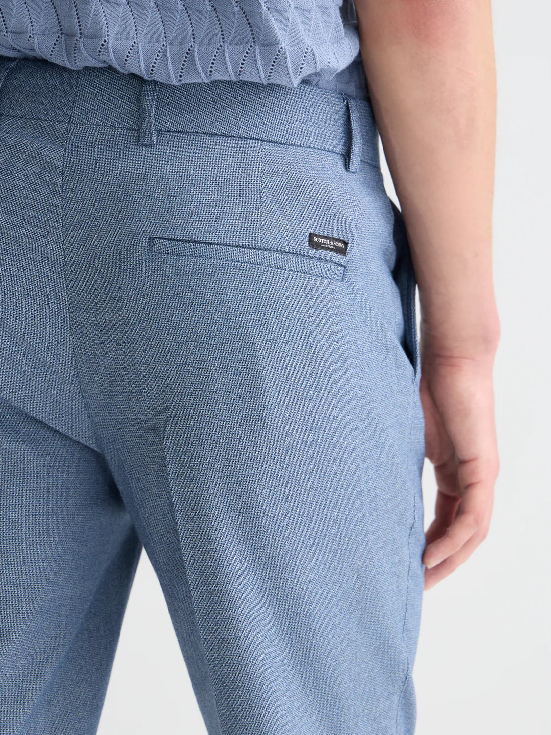 SCOTCH & SODA - Mott Structured Weave Chino