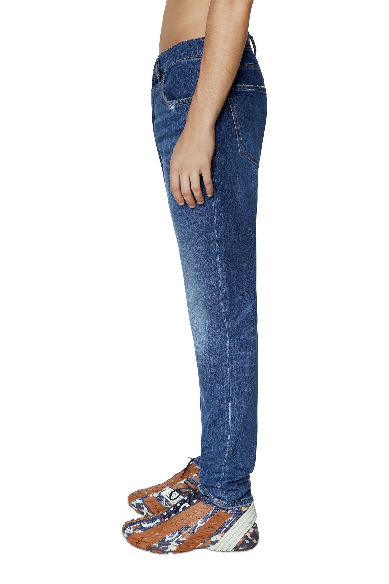 DIESEL - 2019 D-Strukt - Medium Blue 09E07
